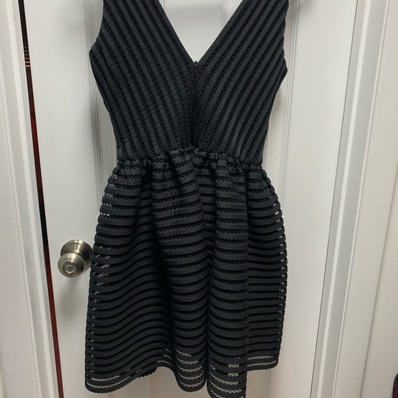 Saks Fifth Avenue black cocktail dress - Picture 2 of 3